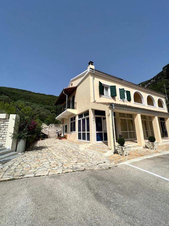 Lithino - 5min From The Appartement Agios Ioannis Peristerion