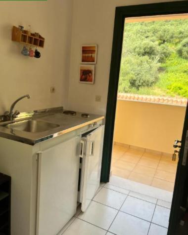 Appartement Lithino - 5min From The